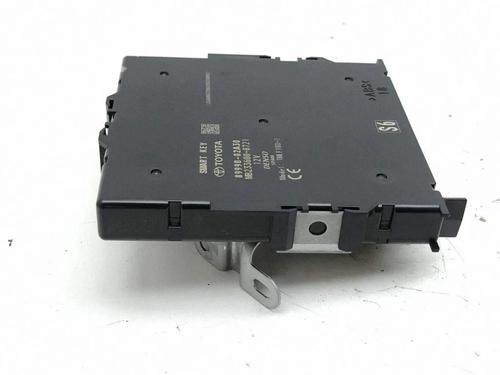 Electronic module TOYOTA COROLLA Estate (_E21_) 1.8 Hybrid (ZWE211) | BP38281322M83 - Image 3