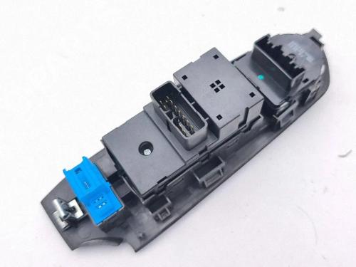 Right front window switch CHEVROLET TRAX 1.4 | BP40625665I26 - Image 6