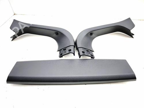 Pynteleist til bakluke PEUGEOT 2008 II (UD_, US_, UY_, UJ_, UR_, UC_) 1.2 PureTech 130 (USHNS, URHNS) | BP29829193C151