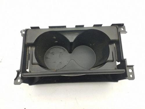 Used Cup/Object holder Cup/Object holder MAZDA 6 Estate (GJ, GL) 2.2 D (150 hp) 40190583 40190583