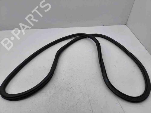 Used Rubber door seal AUDI A3 Sportback (8VA, 8VF) 1.0 TFSI (115 hp) 28899945
