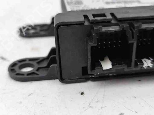 Módulo eletrónico TESLA MODEL S (5YJS) 60 | BP28862799M83