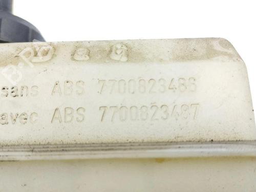 Brake master cylinder RENAULT ESPACE III (JE0_) 2.0 (JE0A) | BP28902694M77 