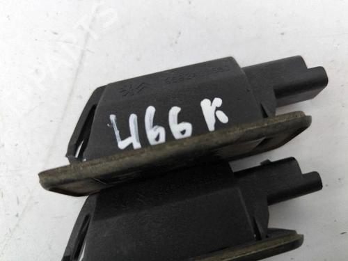 Licence plate light CITROËN C4 CACTUS 1.6 HDi 90 | BP38242919I40 - Image 2