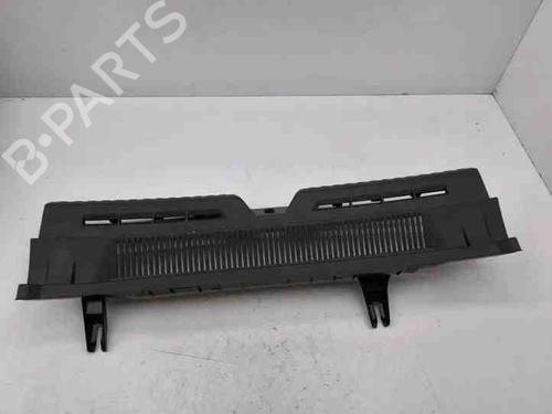 Pynteleist til bakluke AUDI A1 Sportback (8XA, 8XF) 1.0 TFSI (95 hp) 28857465