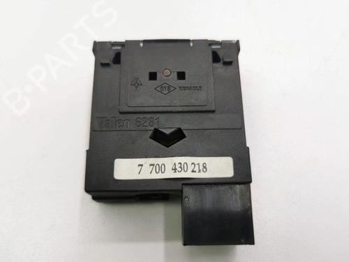 Switch RENAULT MEGANE I (BA0/1_) 1.6 16V (BA04, BA0B, BA11, BA1J, BA16, BA19, BA1K, BA1V,... | BP28875961I30 