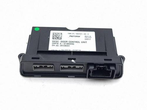 Electronic module TESLA MODEL S (5YJS) 70D AWD | BP37685584M83 - Image 4