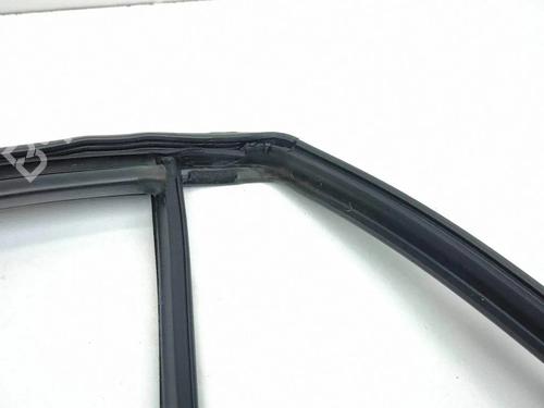 Gummiliste VW T-ROC (A11, D11) 1.5 TSI | BP37289746C142 - Image 4