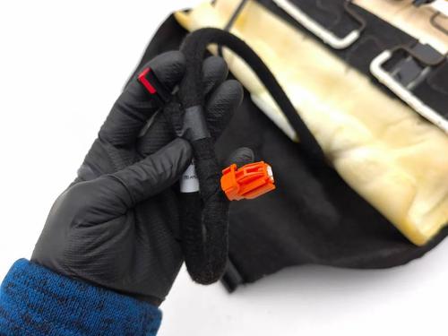 Sæde højre fortil TESLA MODEL 3 (5YJ3) EV | BP32157280C16 