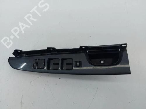 Used Right front window switch Right front window switch 33913095 33913095