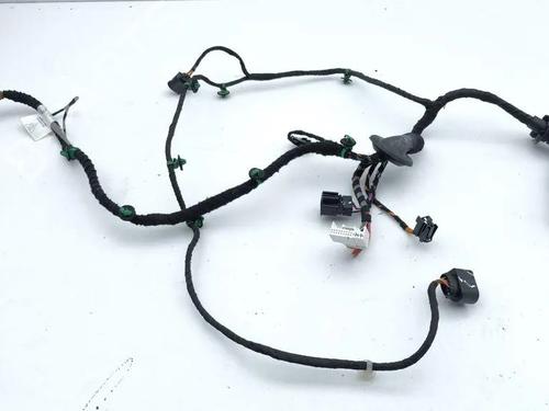 Used Wiring harness Wiring harness 33260817 33260817