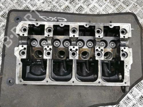 Used Cylinder head Cylinder head 33251743 33251743