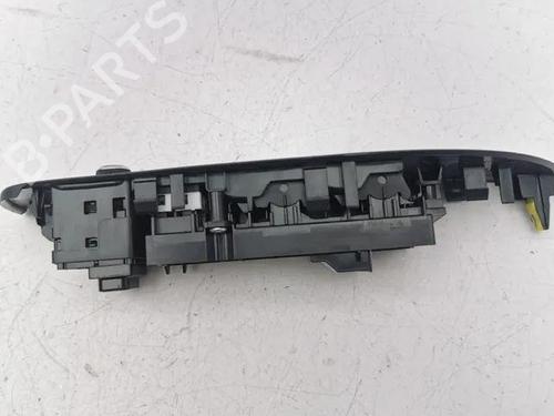 Left front window switch TOYOTA COROLLA Estate (_E21_) 2.0 Hybrid (MZEH12) | BP28859032I27 