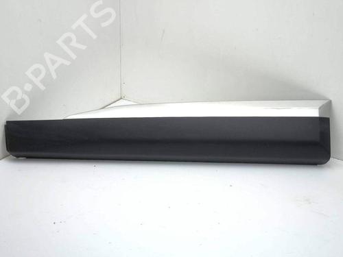 Used Door moulding trim PEUGEOT 2008 II (UD_, US_, UY_, UJ_, UR_, UC_) 1.2 PureTech 130 (USHNS, URHNS) (130 hp) 28879337