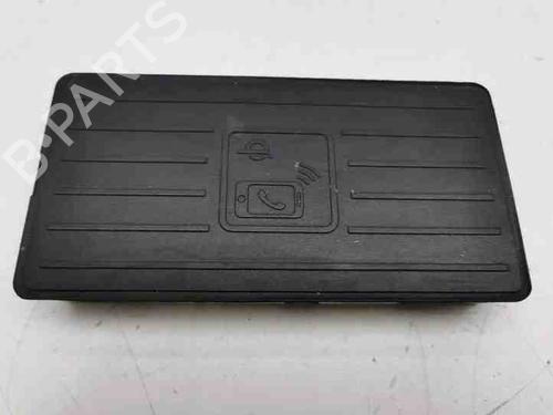 Used Electronic module AUDI A1 Sportback (8XA, 8XF) 1.0 TFSI (95 hp) 28857431