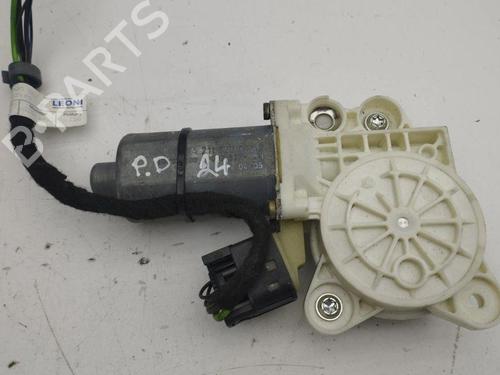 Rudehejsemotor forskærm venstre MERCEDES-BENZ E-CLASS (W211) E 320 CDI (211.022) (224 hp) 28884595