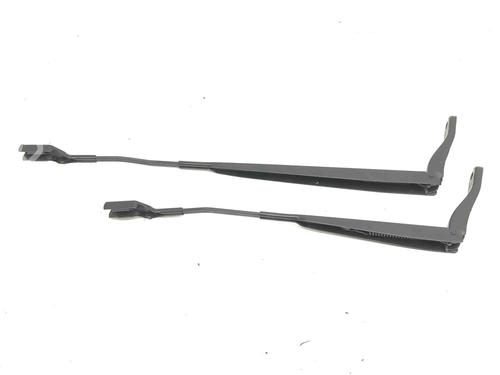 Front windshield wiper arm PEUGEOT 208 I (CA_, CC_) 1.4 VTi | BP28873933C143