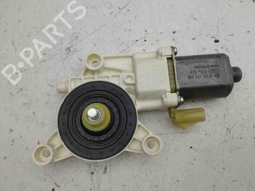 Left rear window motor CHRYSLER GRAND VOYAGER V (RT) 2.8 CRD | BP28899493E23