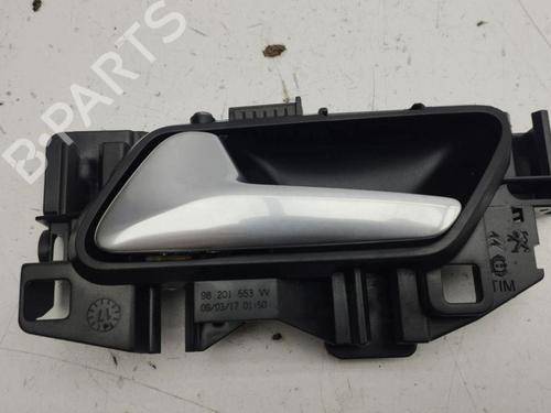 Used Rear left interior door handle PEUGEOT 2008 II (UD_, US_, UY_, UJ_, UR_, UC_) 1.5 BlueHDI 110 (UDYHSK) (110 hp) 28900972
