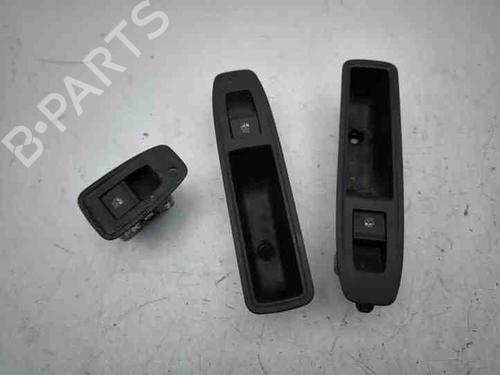 Used Right rear window switch RENAULT CLIO V (B7_) 1.3 TCe 130 (B7MF) (131 hp) 28856525