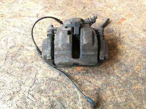 Used Right front brake caliper MERCEDES-BENZ C-CLASS (W203) C 180 Kompressor (203.046) (143 hp) 28868154