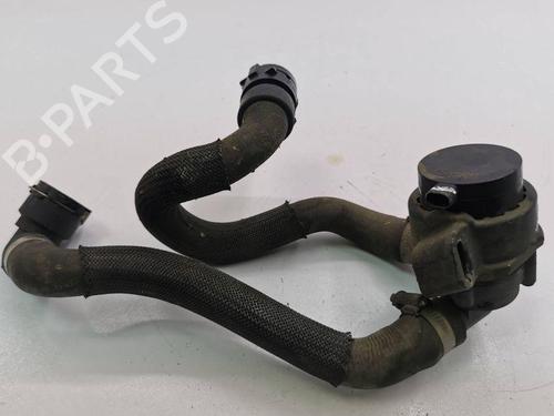 Used Auxiliary water pump VOLVO V60 I (155) D3 / D4 (163 hp) 28889426