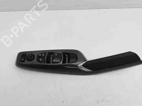 Used Right rear window switch NISSAN JUKE (F16_) 1.6 Hybrid (143 hp) 28864920