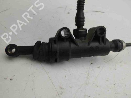 Clutch slave cylinder MERCEDES-BENZ C-CLASS (W203) C 200 CDI (203.007) | BP28892685M113