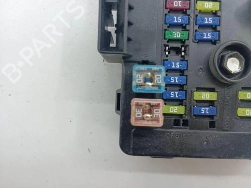 Fuse box OPEL ANTARA A (L07) 2.2 CDTi | BP28876606E1 - Image 2
