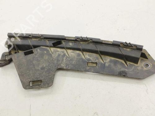 Support de phare droit VOLVO V70 II (285) D5 (185 hp) 28875704
