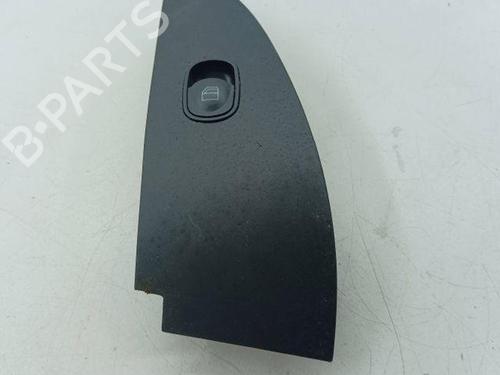 Used Left front window switch MERCEDES-BENZ C-CLASS (W203) C 220 CDI (203.006, 203.008) (143 hp) 28850411