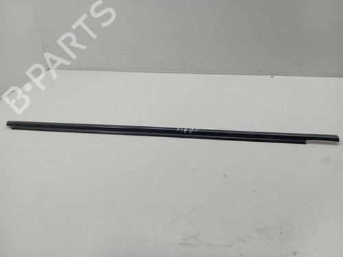 Used Door moulding trim Door moulding trim TOYOTA COROLLA (_E12_) 2.0 D-4D (CDE120R, CDE120L_) (116 hp) 40234185 40234185