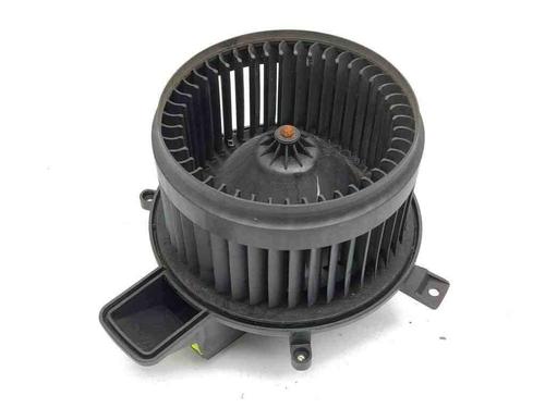 Used Heater matrix JEEP GRAND CHEROKEE IV (WK, WK2) 3.0 CRD V6 4x4 (241 hp) 28879877