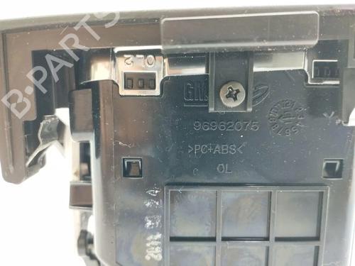 Air vent CHEVROLET CAPTIVA (C100, C140) 2.2 D 4WD | BP36176781I21 - Image 4