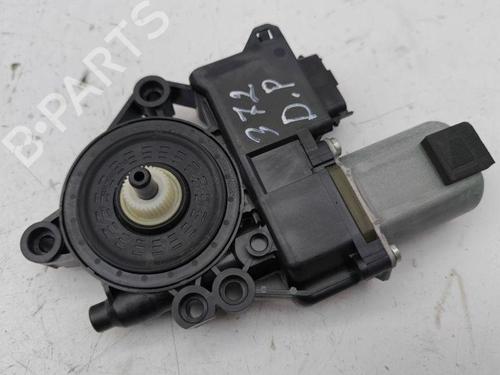 Used Left front window motor HYUNDAI i40 I CW (VF) 1.7 CRDi (116 hp) 28890963