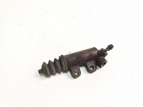 Used Clutch slave cylinder Clutch slave cylinder TOYOTA COROLLA Verso (ZER_, ZZE12_, R1_) 2.2 D-4D (AUR10_, AUR10R) (136 hp) 40231025 40231025