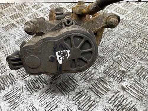 Pinça travão trás direita MERCEDES-BENZ A-CLASS (W177) A 180 d (177.003) (116 hp) 30661250