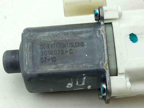 Right rear window motor CHRYSLER GRAND VOYAGER V (RT) 2.8 CRD | BP28878591E22 