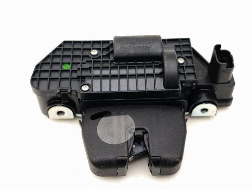Tailgate lock PEUGEOT 2008 II (UD_, US_, UY_, UJ_, UR_, UC_) 1.2 PureTech 130 (USHNS, URHNS) | BP29569370C101 