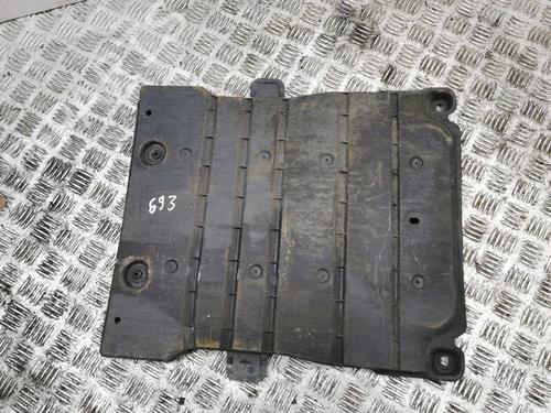 Used Underbody protection Underbody protection 38250015 38250015