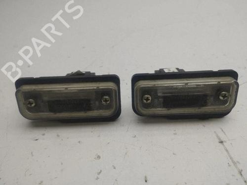 Used Licence plate light Licence plate light TESLA MODEL S (5YJS) 85 (388 hp) 40210309 40210309