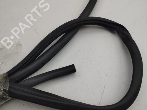 Rubber door seal NISSAN QASHQAI II (J11, J11_) 1.3 DIG-T | BP28897191C142 