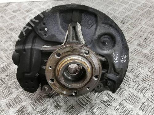 Used Right front steering knuckle OPEL ASTRA L (OV5) 1.2 (FPHNSL, FPHNSR) (131 hp) 28880987