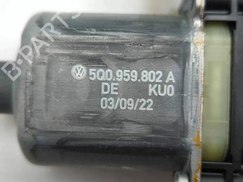 Left front window motor VW T-ROC (A11, D11) 1.5 TSI | BP28905796E21 - Image 8