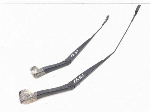 Used Front windshield wiper arm Front windshield wiper arm NISSAN JUKE (F16_) 1.0 (114 hp) 40466118 40466118
