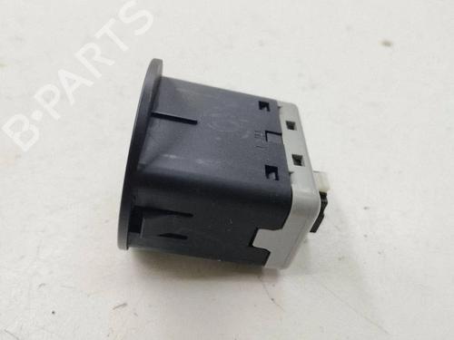 Switch HYUNDAI i30 Coupe 1.6 CRDi | BP38248011I30 - Image 3