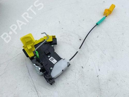 Used Front right lock Front right lock HYUNDAI KONA (SX2) EV (218 hp) 38246240 38246240