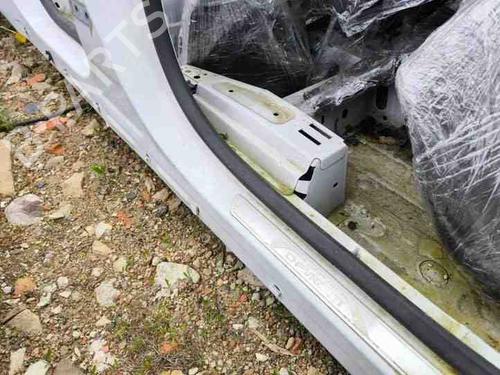 Højre sidekjole CHEVROLET TRAX 1.7 TD AWD | BP28849226C114 