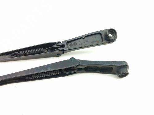 Front windshield wiper arm AUDI A6 C8 (4A2) 40 TDI | BP33882066C143 - Image 5