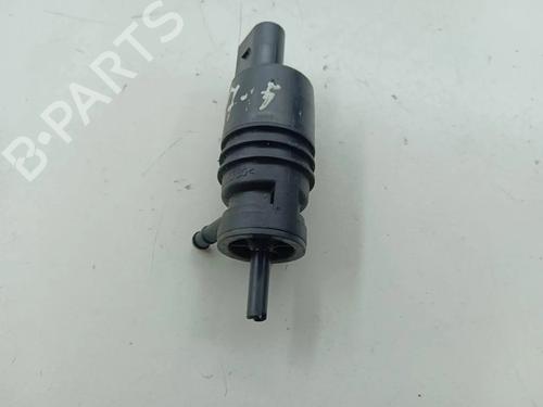 Used Windscreen washer tank Windscreen washer tank 33877567 33877567